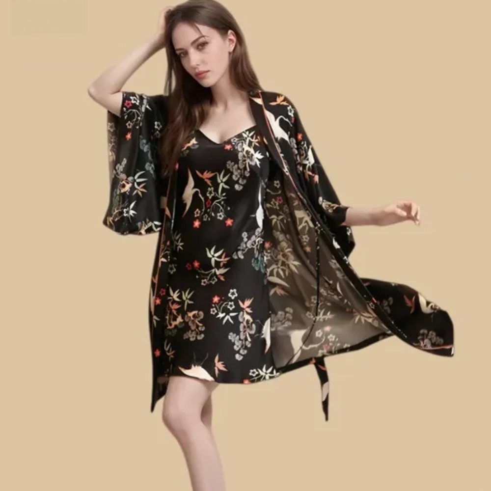 100% Mulberry Silk 16Momme Printed V-neck Nightgown & Kimono Robe Set