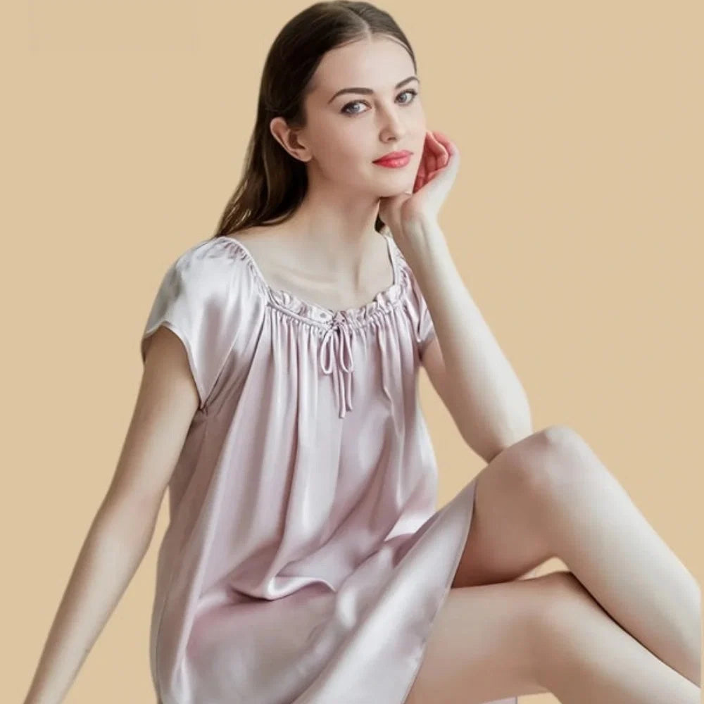 100% Mulberry Silk 19Momme Pleated U-Neck Short Nightgown with Cap Sleeves