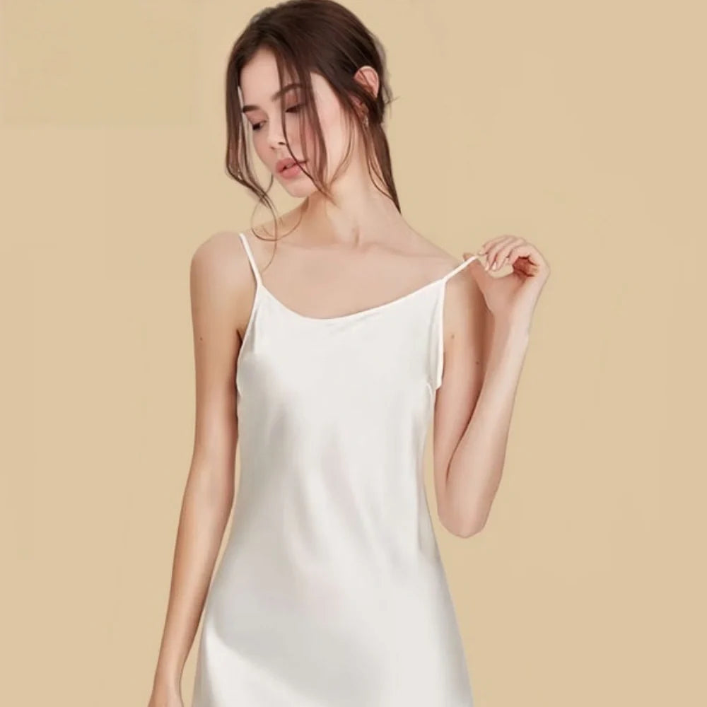 100% Mulberry Silk 19Momme Spaghetti Strap Short Nightgown with Scoop Neck Design
