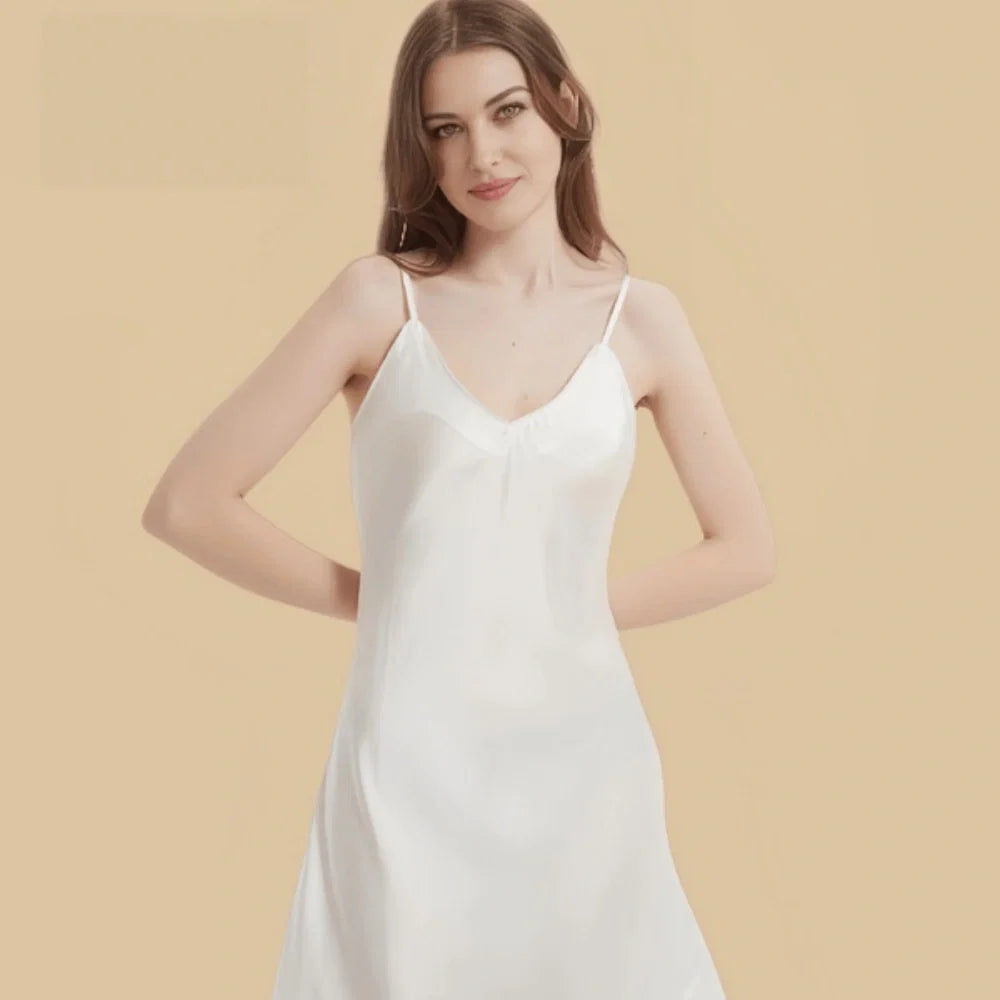 100% Mulberry Silk 16Momme Spaghetti Strap V-Neck Short Nightgown