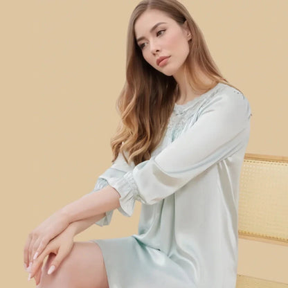 100% Mulberry Silk 19Momme Lace Round Neck Nightgown with Elastic Sleeves