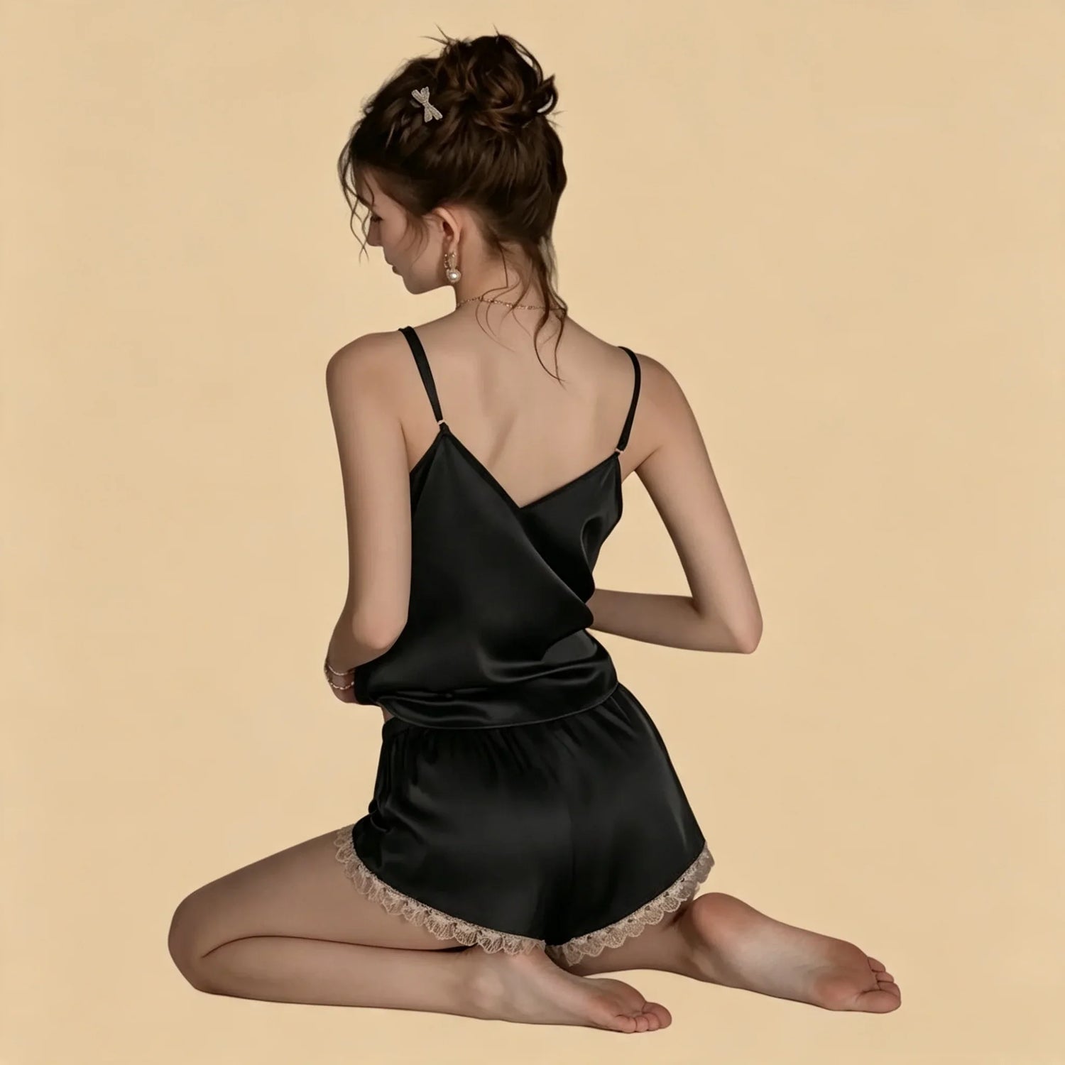 100% Mulberry Silk 19Momme Lace Trim V-neck Camisole Set