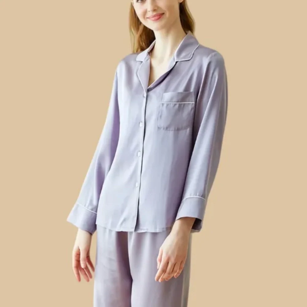 100% Mulberry Silk 19Momme Long Sleeve Button Up Women&