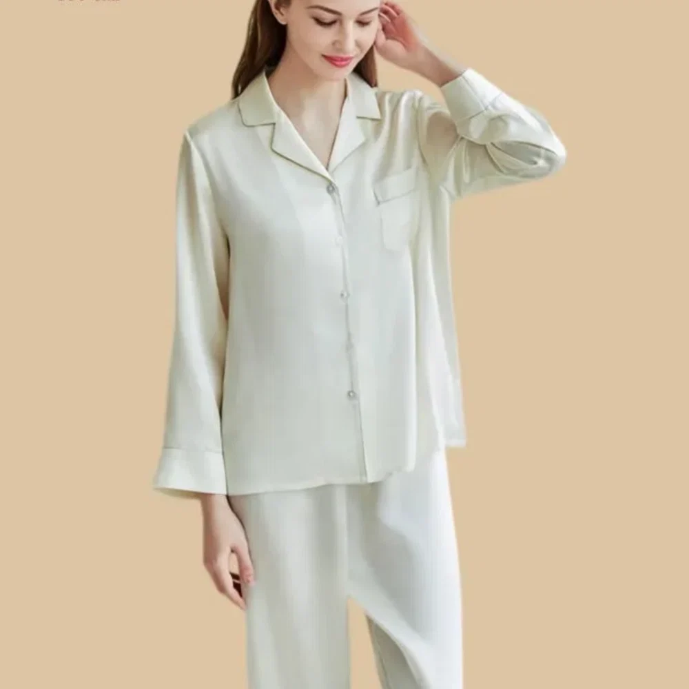 100% Mulberry Silk 19Momme Long Sleeve Button Up Women&