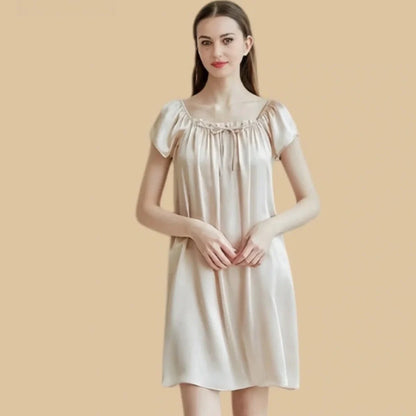 100% Mulberry Silk 19Momme Pleated U-Neck Short Nightgown with Cap Sleeves