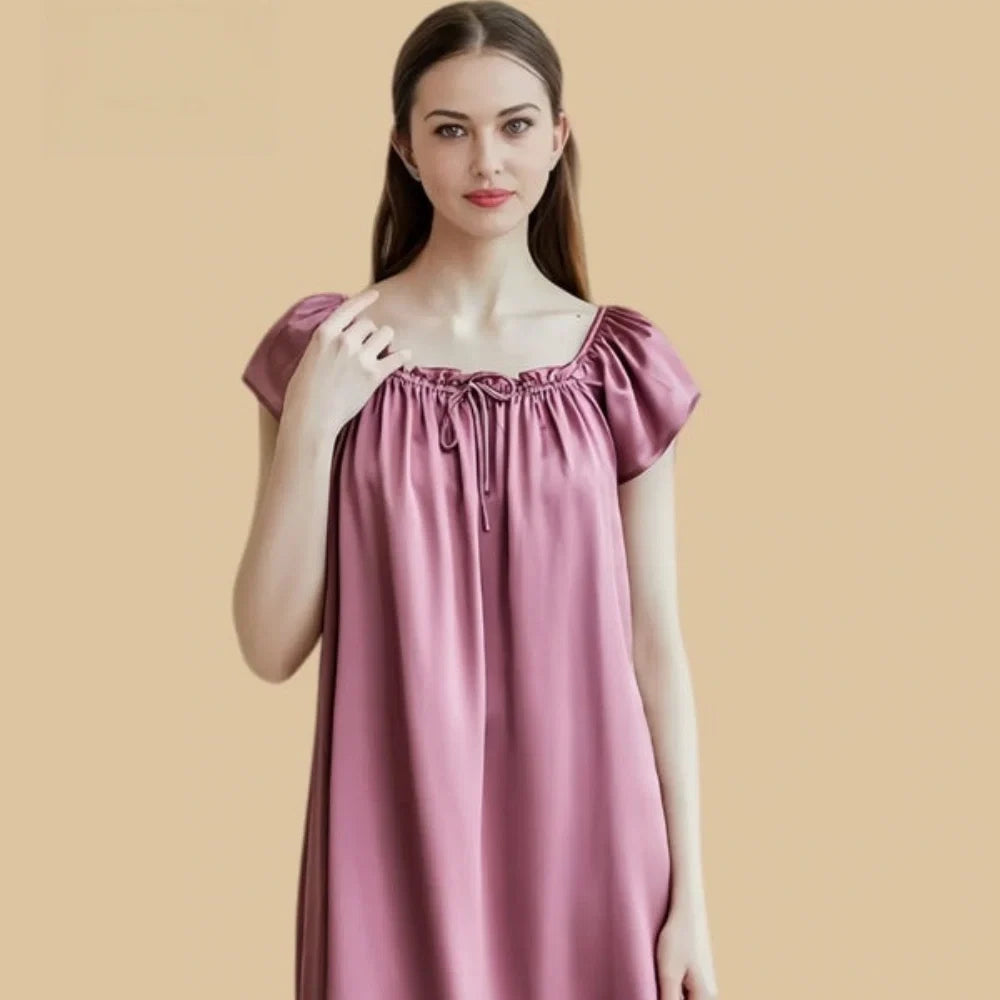 100% Mulberry Silk 19Momme Pleated U-Neck Short Nightgown with Cap Sleeves