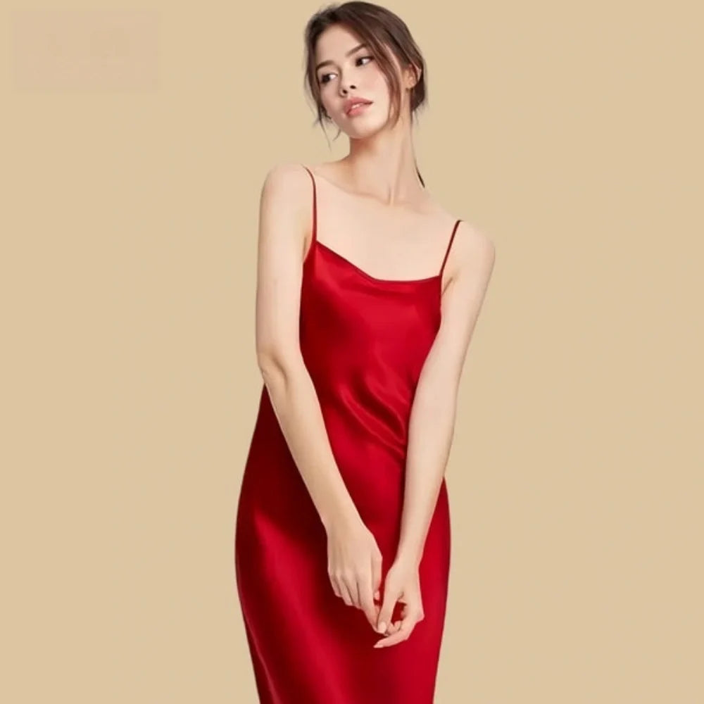 100% Mulberry Silk 19Momme Scoop Neck Spaghetti Strap Midi Nightgown