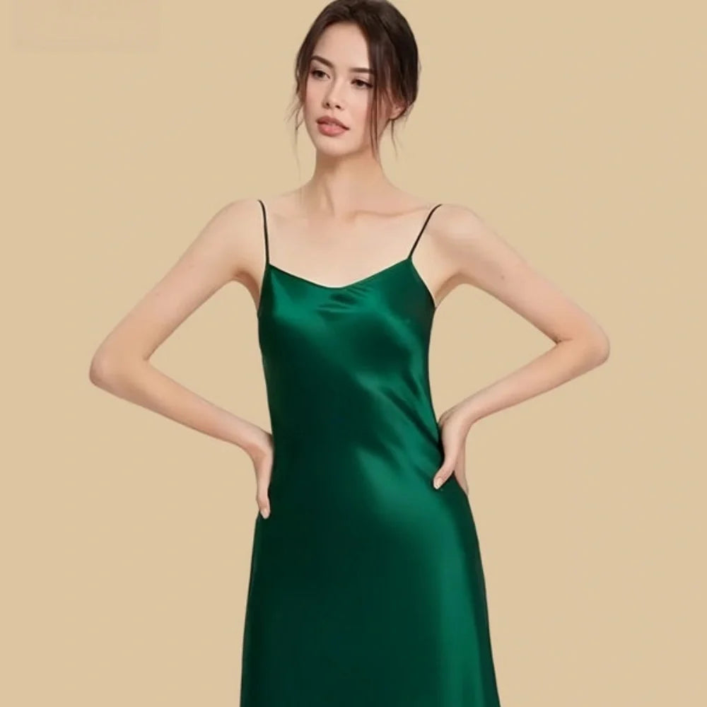 100% Mulberry Silk 19Momme Scoop Neck Spaghetti Strap Midi Nightgown