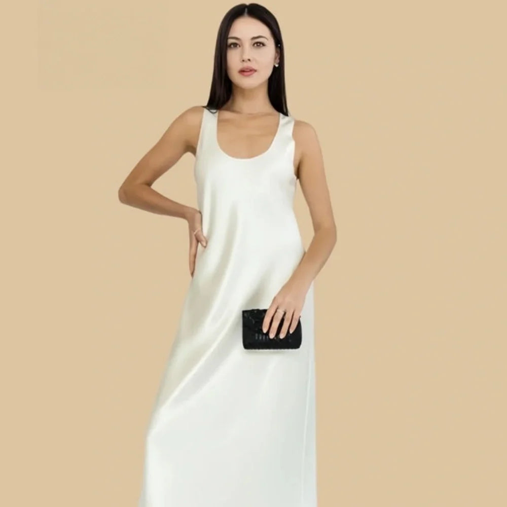 100% Mulberry Silk 22Momme Scoop Neck Sleeveless Maxi Nightgown