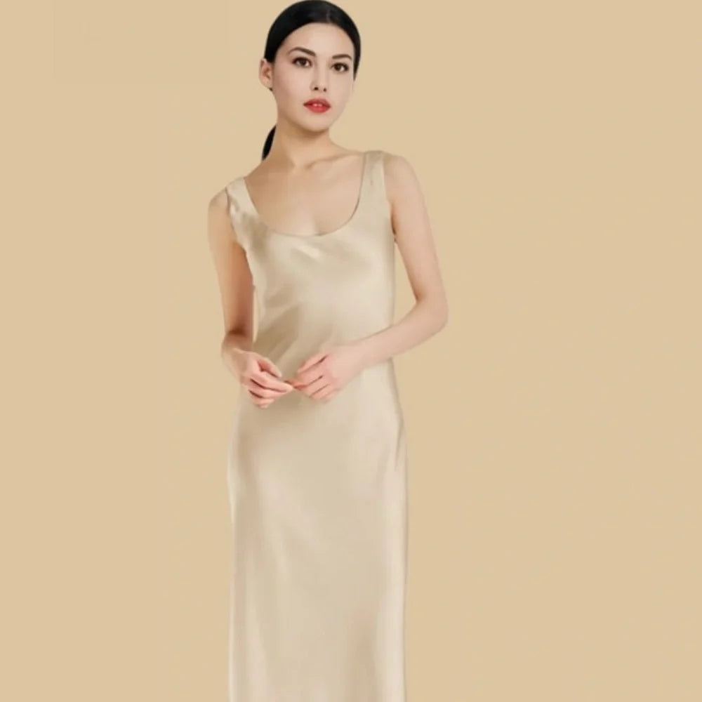 100% Mulberry Silk 22Momme Scoop Neck Sleeveless Maxi Nightgown