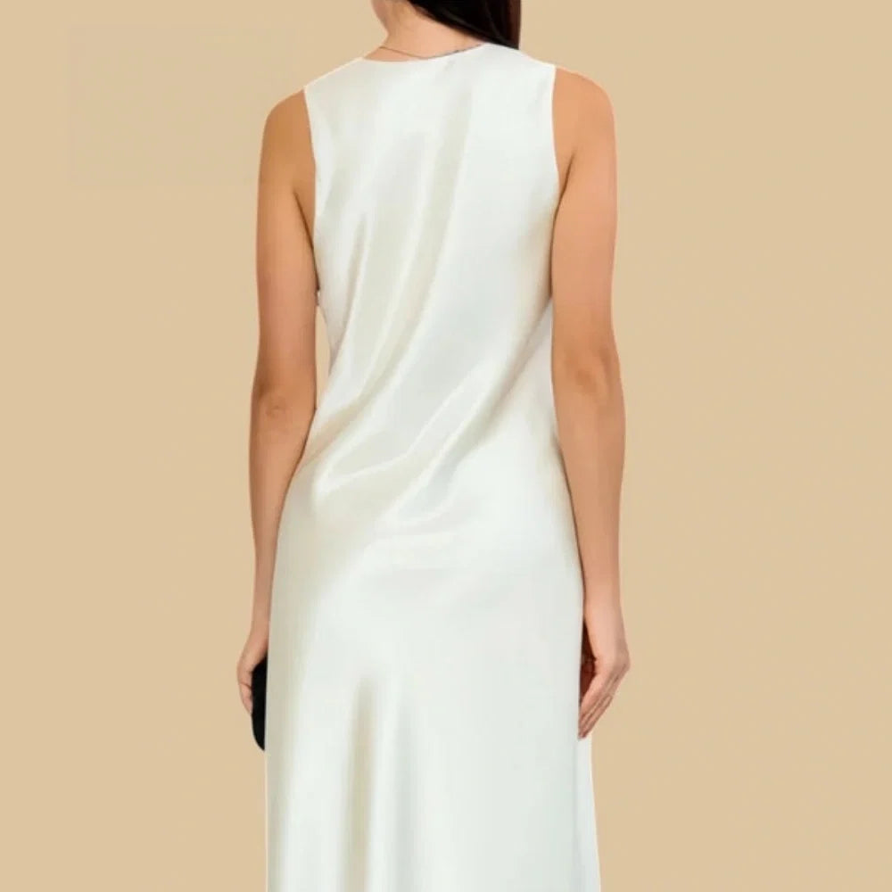 100% Mulberry Silk 22Momme Scoop Neck Sleeveless Maxi Nightgown